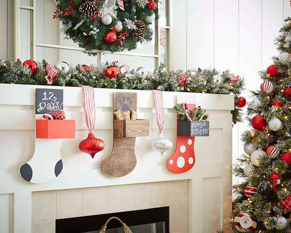 Holiday Stocking Planter – Sign-up for this fun DIH Home Depot Workshop!