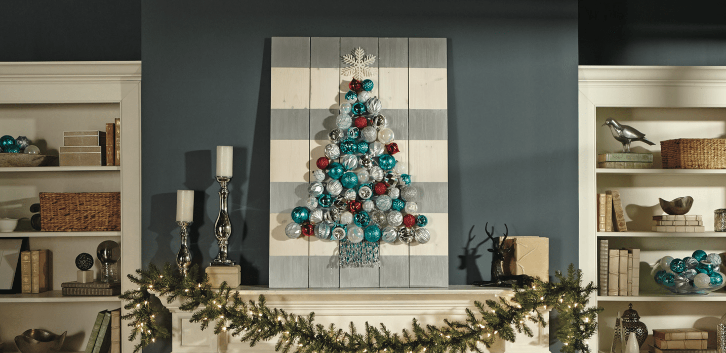 Holiday Ornament Display – Home Depot FREE Workshop