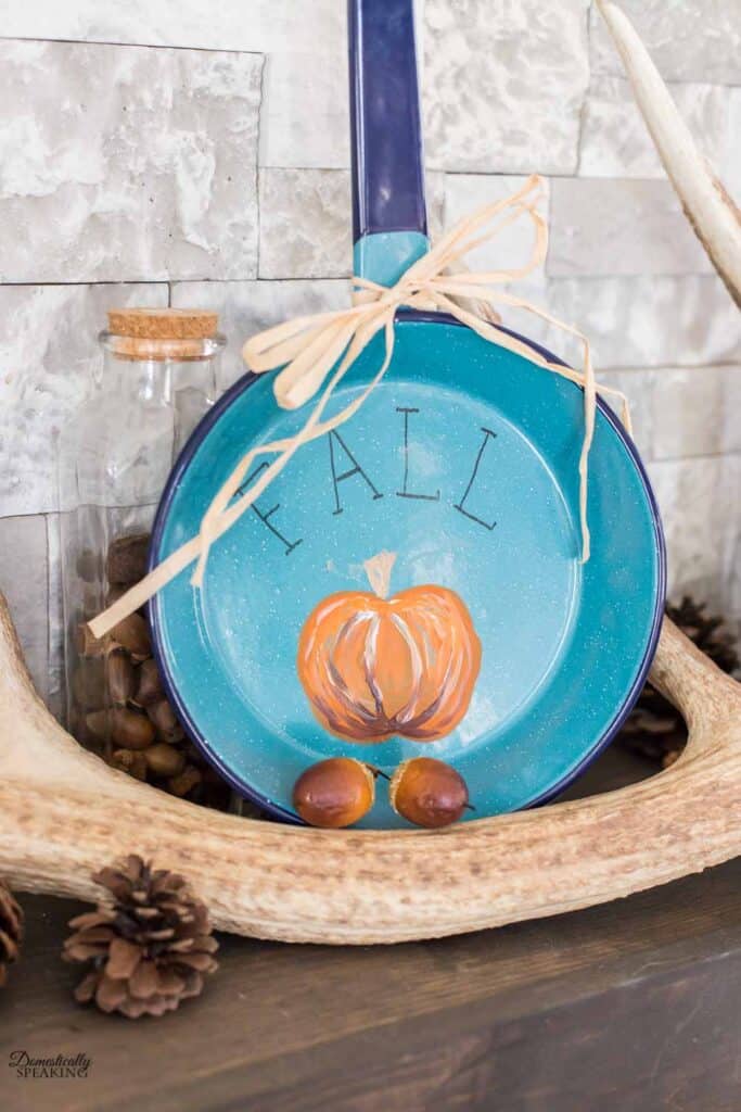 Fall Frying Pan Sign
